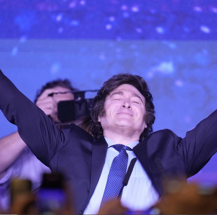 Mucho bolivianos a favor de Javier Milei: "Me gustaría tener un presidente él"